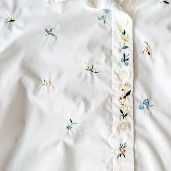 Vintage White Button Down Shirt Colorful Floral Embroidery - Picture 4 of 6